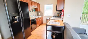 East Austin monthly stay, garage, pets welcome - Image 5