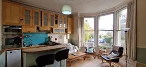 Lovely Victorian Apartment in Clifton Village - Image 4