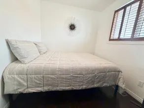 Entire Apt 8 Min to Ottawa 3 Parking - Image 2