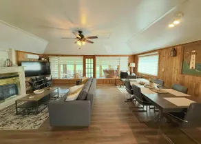 Niagara Riverview Entire Cottage, EV Charger - Image 2