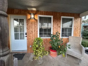 Hide Away Cabin On Osage River - Image 2