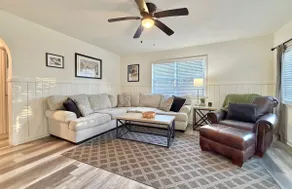Next to Nat’l Park! King Bed, WiFi, Deck & Grill - Image 5