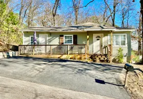 Next to Nat’l Park! King Bed, WiFi, Deck & Grill - Image 2