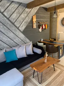 modern rustic house - Image 4