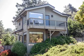 Jenner :: Two Story :: King Bed :: Ocean View - Image 3