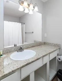 Close to Campus – Unbeatable Location - Image 3