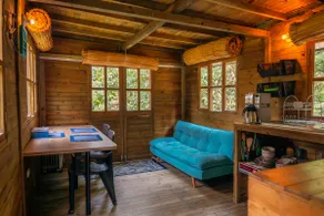 A rural cabin serviced by its owners - Image 3