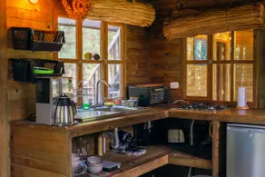 A rural cabin serviced by its owners - Image 4