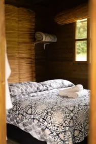 A rural cabin serviced by its owners - Image 5