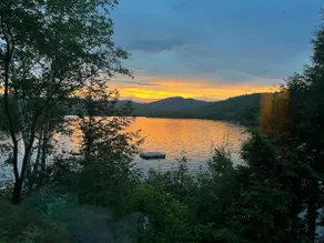 Loon Lodge : Spacious Lakeside Suite with Boating - Image 5