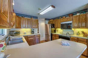 Secluded 4BR Mountainview | Fireplace - Image 5
