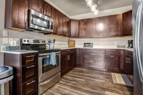 Corner Condo in BV - Close to Main St - STR-097 - Image 5