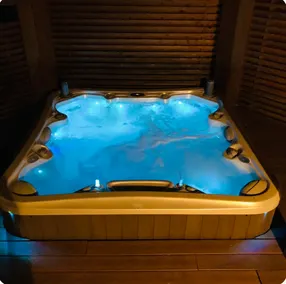 Appleton Wooded Oasis - Hot Tub-6 Star Hospitality - Image 5