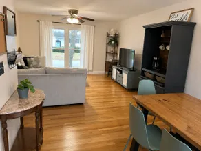 Spacious Home Away from Home - Image 4