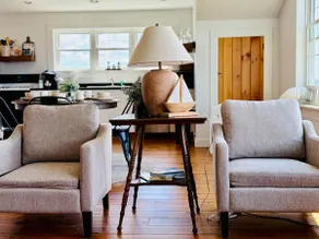 The Eagles Nest *Waterfront 2 BR Apartment* - Image 3