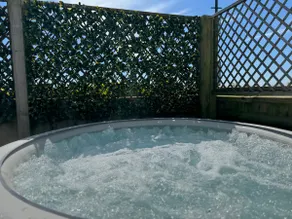Seaside Escape-Garden, Hot Tub, Sleeps 8 in Style - Image 4