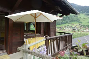 Superbe duplex avec balcon, terrasse et garage, 3 chambres, internet - Image 2
