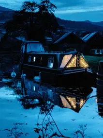 Dragonfly Cottage, Canal location - Image 4