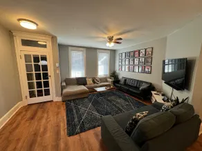 President's Residence: Huge 4BR, sleeps 16 - Image 5