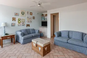 Alice's Nest-Lake View House - Image 4