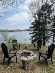 Traditional Muskoka Cottage on Lake of Bays! - Image 2