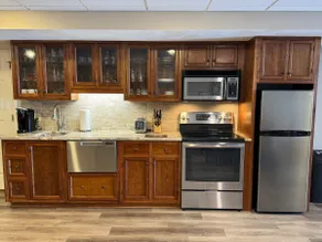 Lakefront Apartment with private patio! - Image 5