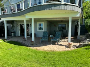 Lakefront Apartment with private patio! - Image 2