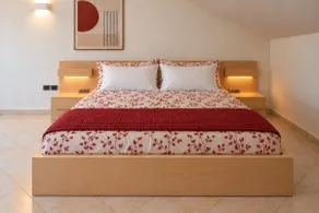 Cozy Attic in Villa, A.C. garden and free parking - Image 3