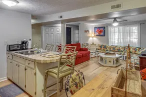 Waterfront Lake Barkley Home w/ Deck & Fire Pit! - Image 5