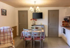Apartment in Cornimont - Image 2