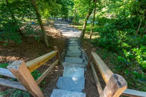 Dream Weaver- Charming mountain town retreat! - Image 3