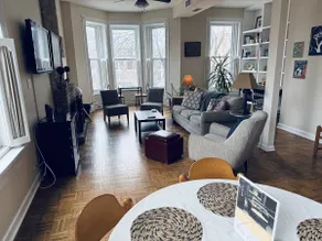 of Lincoln Park | 11ft Ceiling | 1,750ft² | W/D - Image 3