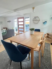 Cool Mid-Century Bungalow! - Image 3