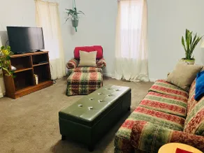 All the comforts of home Private 1 family House - Image 3