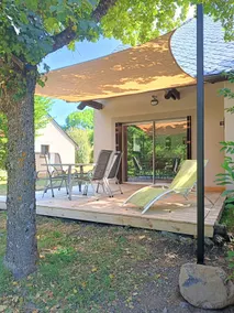 4-star Nature Lodge Monts du Cantal - Auvergne - Image 2