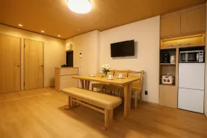 青葉邸-TSUDOI-5 Min Walk to Dotonbori and Kuromon Market 5BR Private House - Image 3