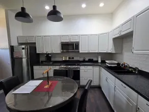 LarkinVille Loft (Unit 1) - Image 2