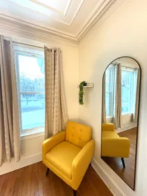 Charming, mid century apartment in Westcott - Image 2