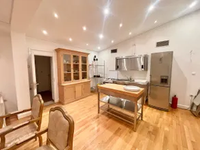 Front Pool Luxurious Suite (Ranch Ekru) - Image 4