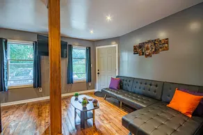 TigerTown Suite(A) in the Heart of Clemson 🐯 - Image 4