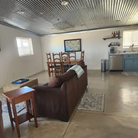 Cozy Barn in Wine Country - Image 2