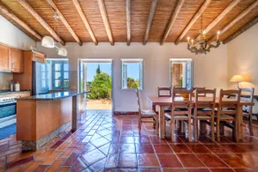 Morro dos Anjos - 5BR Charm with private pool - Image 3