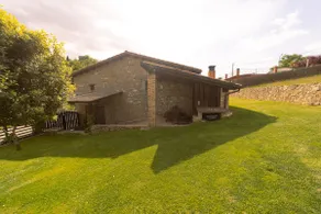 Historic rural farmhouse with pool in El Ripollès - Image 5