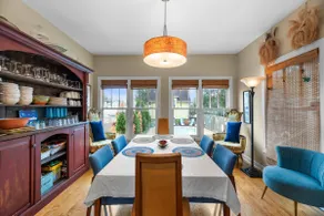 Quiet Oasis - Unique, Hip & Homey - 10 mins to DT - Image 5