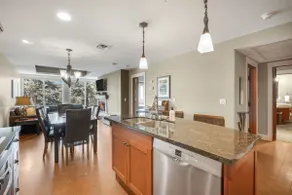 Star Suite -Luxurious condo with 3 fireplaces, and open Pool! - Image 5
