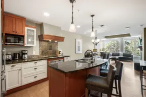 Star Suite -Luxurious condo with 3 fireplaces, and open Pool! - Image 2