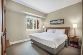 Star Suite -Luxurious condo with 3 fireplaces, and open Pool! - Image 3