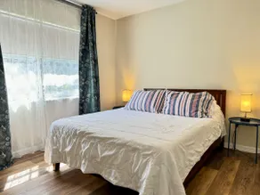 Spacious Orlando Home Near Parks & Downtown - Image 2