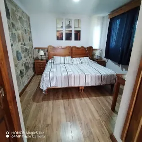Beautiful suite with splendid views of Cerro Cabezón - Image 2