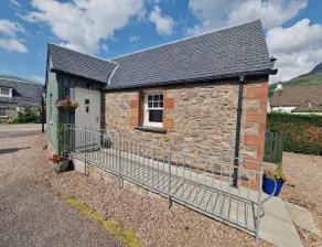 Kentra Cottage, A Romantic Luxury Highland Retreat - Image 5